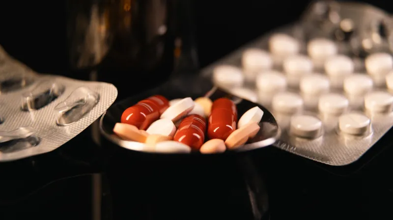 Same Active Ingredient, Different Price Tag: The Truth About Generic and Brand-Name ED Drugs